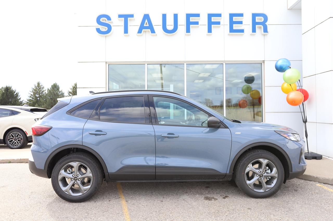 2026 Ford Escape ST-Line AWD Photo