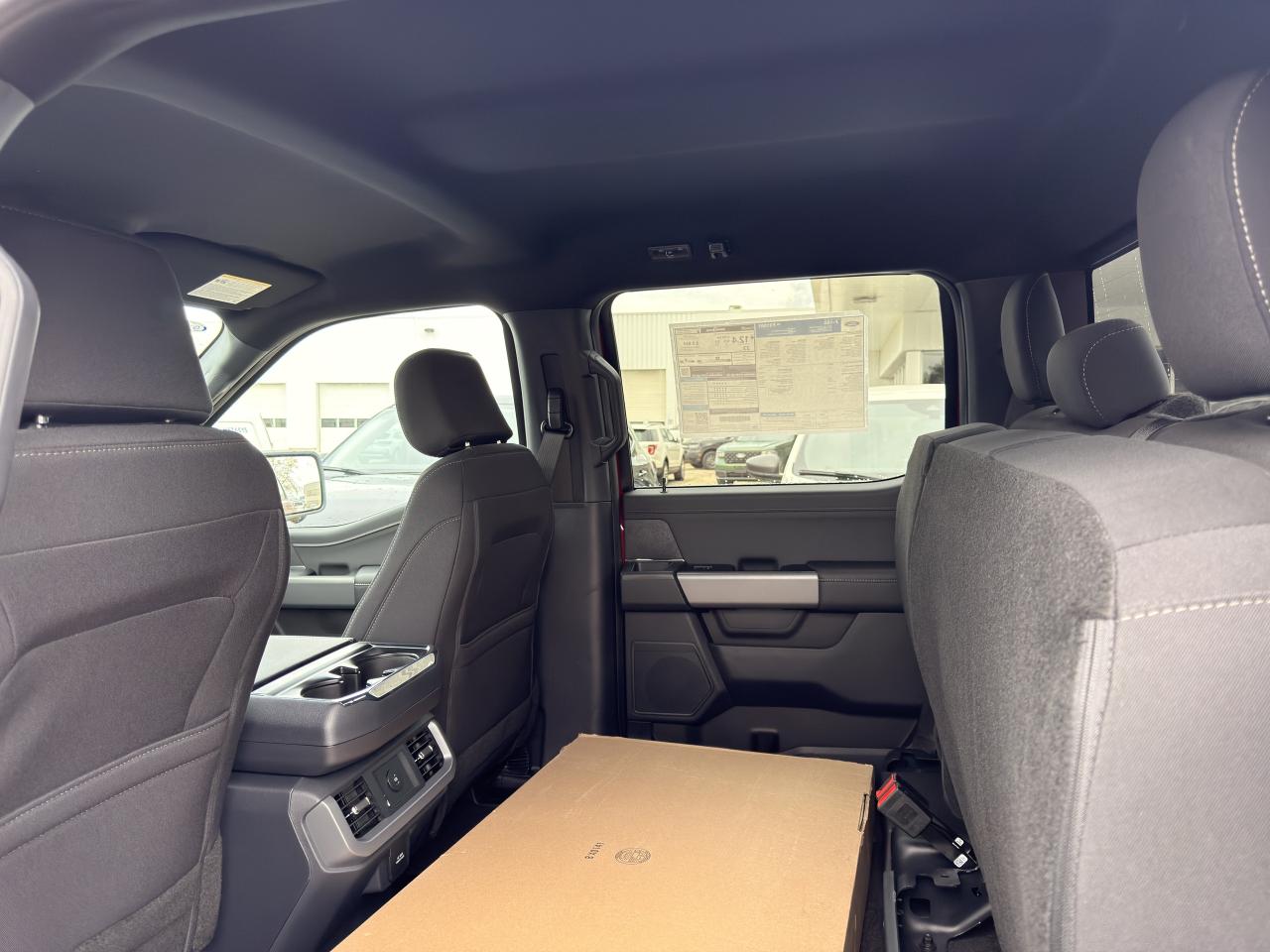 2025 Ford F-150 XLT Photo