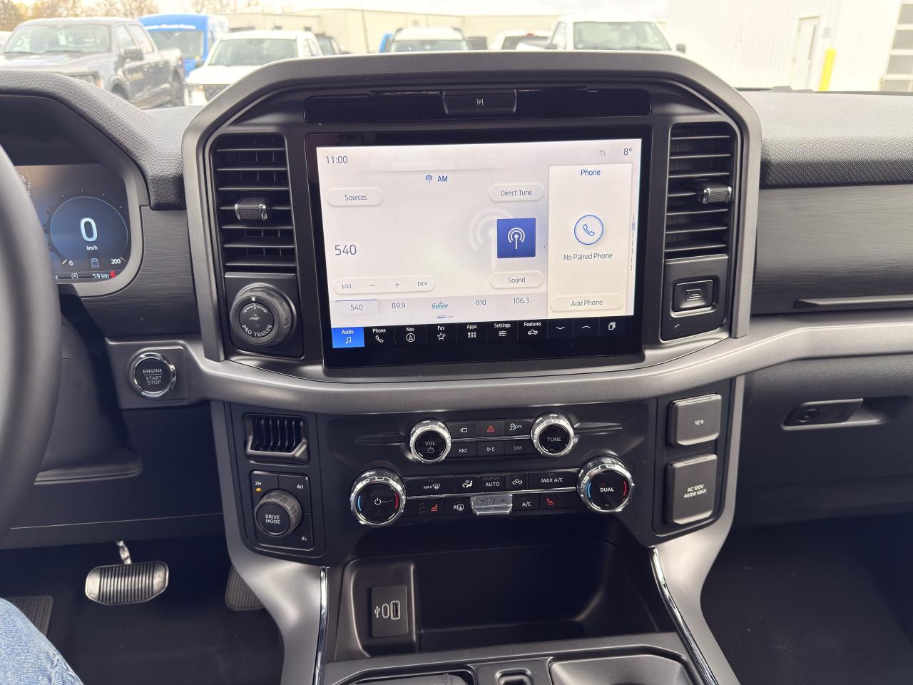 2025 Ford F-150 XLT Photo