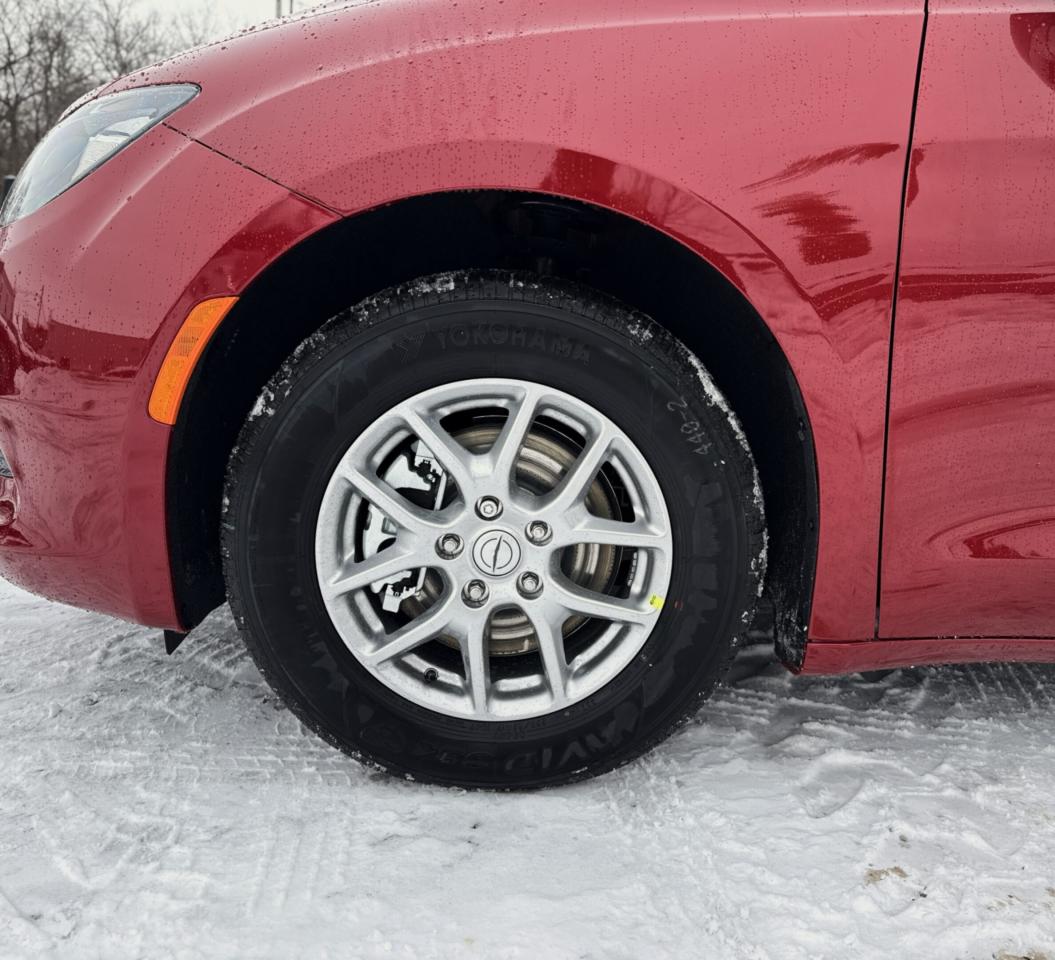 2026 Dodge Grand Caravan SXT 2WD Photo