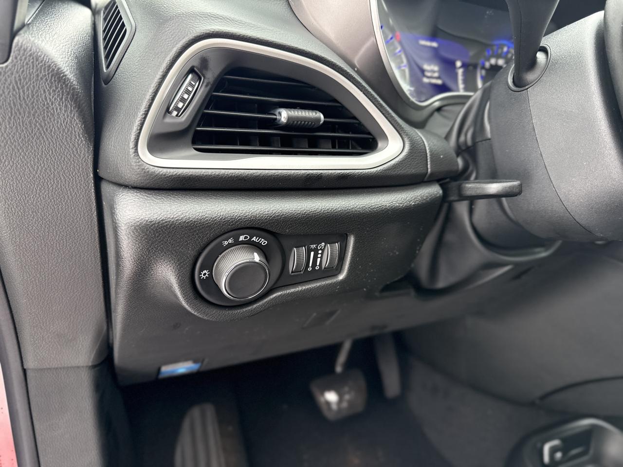 2026 Dodge Grand Caravan SXT 2WD Photo