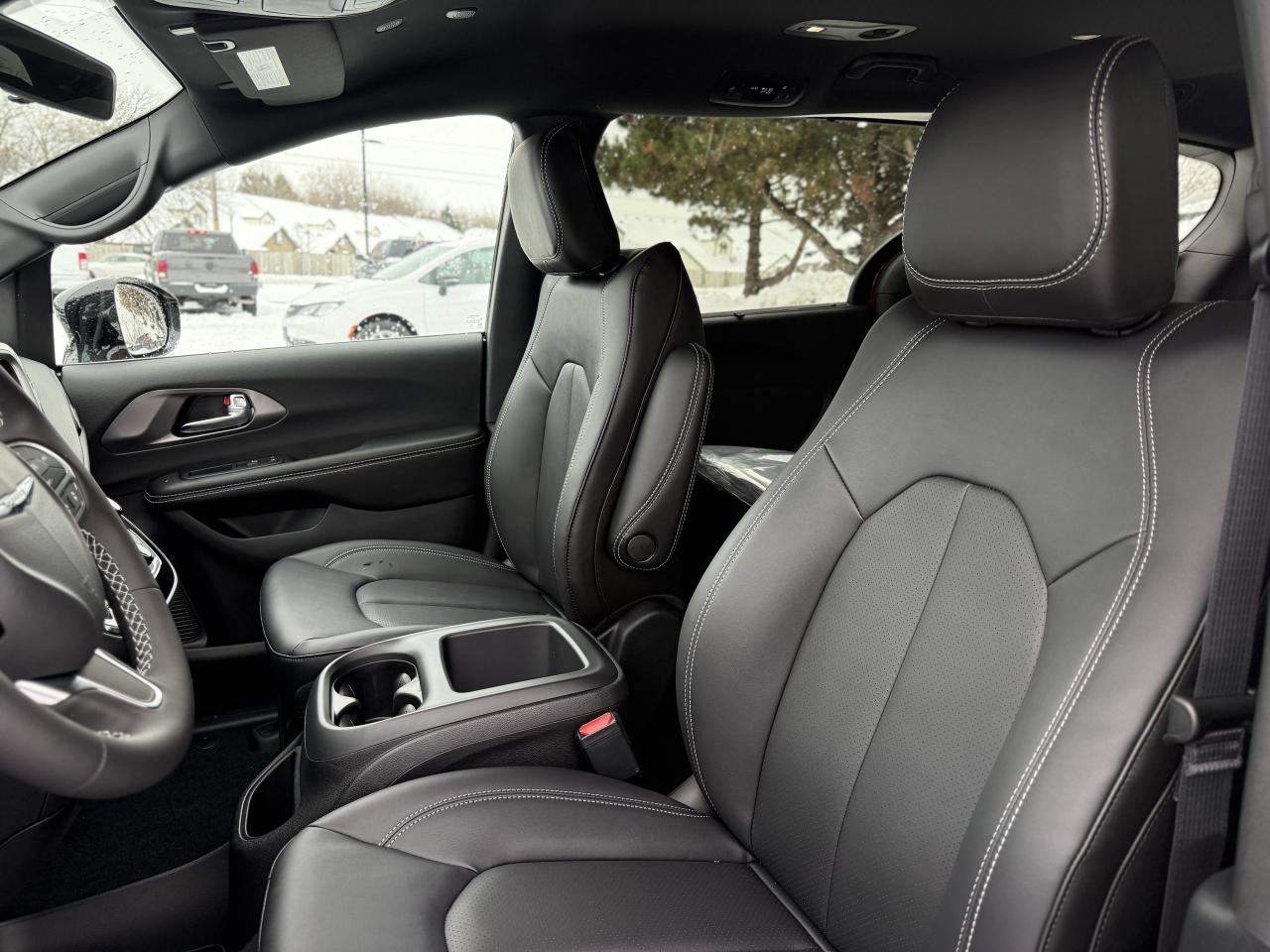 2026 Dodge Grand Caravan SXT 2WD Photo