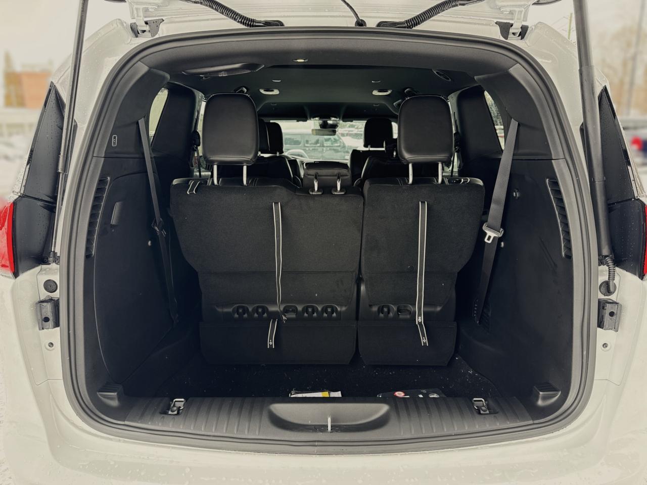 2026 Dodge Grand Caravan SXT 2WD Photo