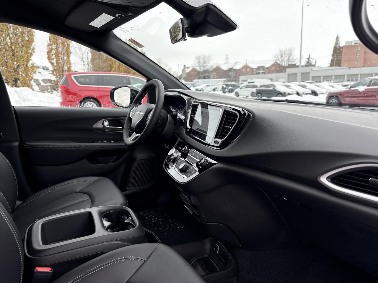 2026 Dodge Grand Caravan SXT 2WD Photo