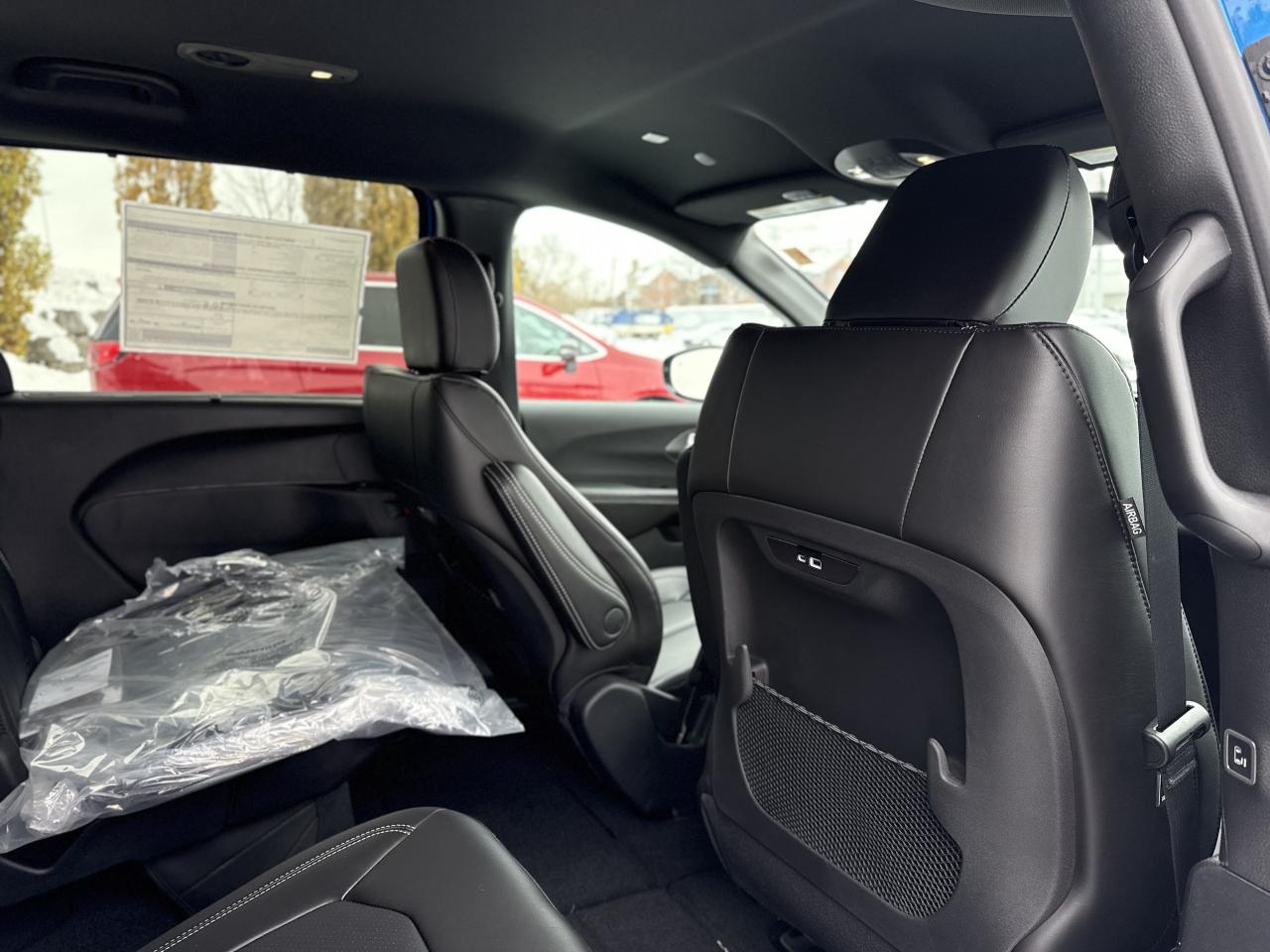 2026 Chrysler Pacifica Select FWD Photo