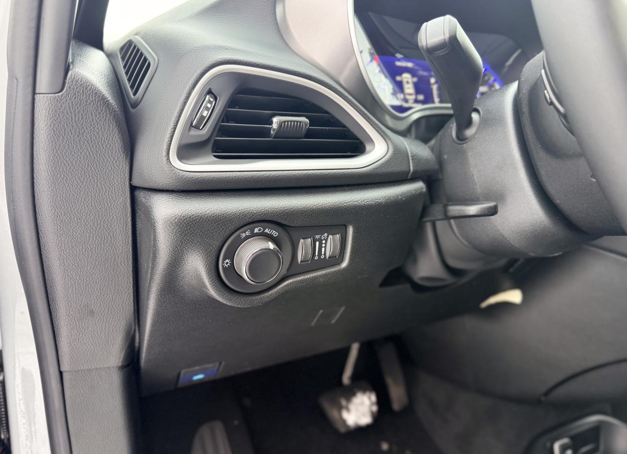 2026 Dodge Grand Caravan SXT 2WD Photo