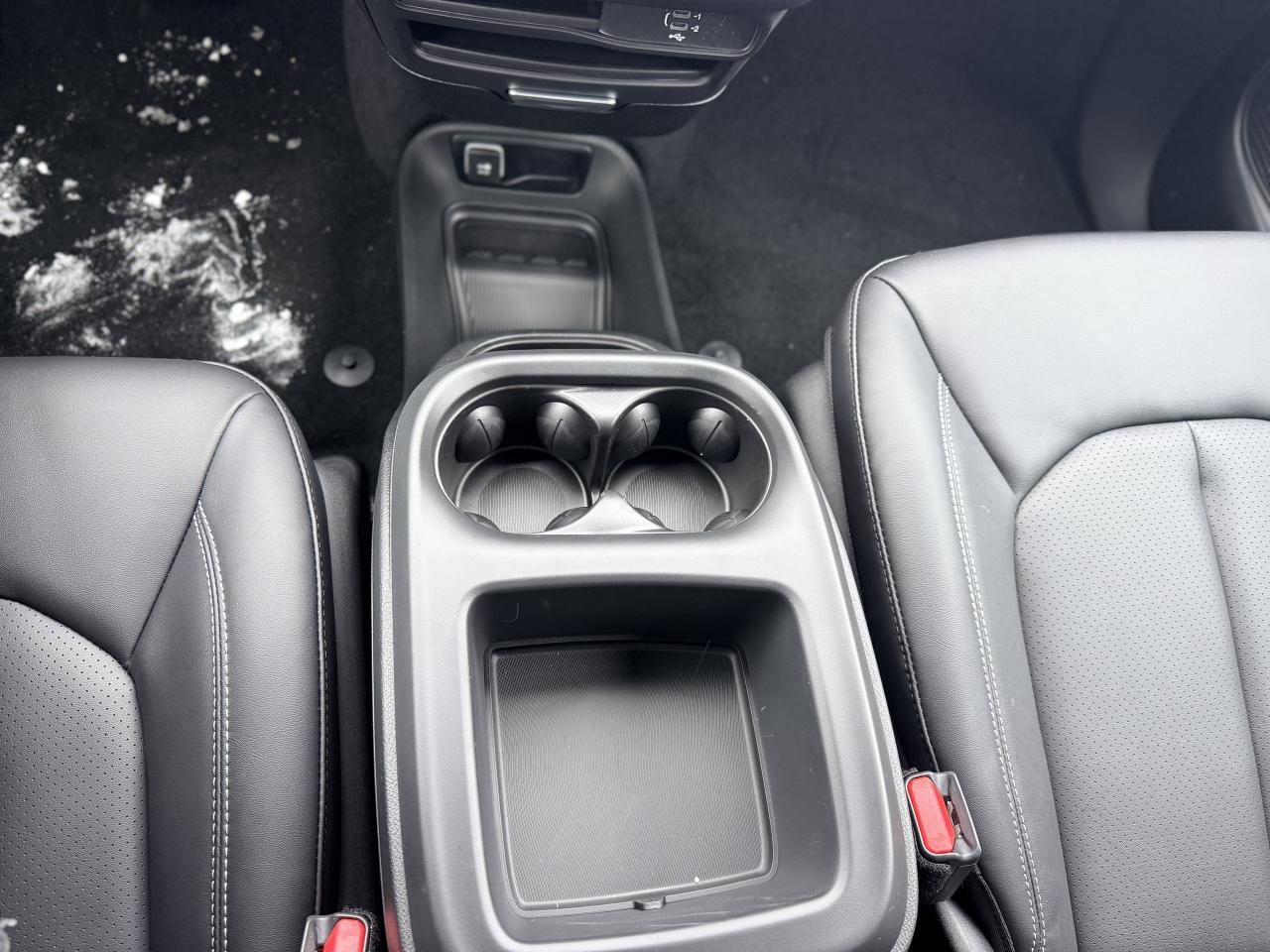 2026 Dodge Grand Caravan SXT 2WD Photo