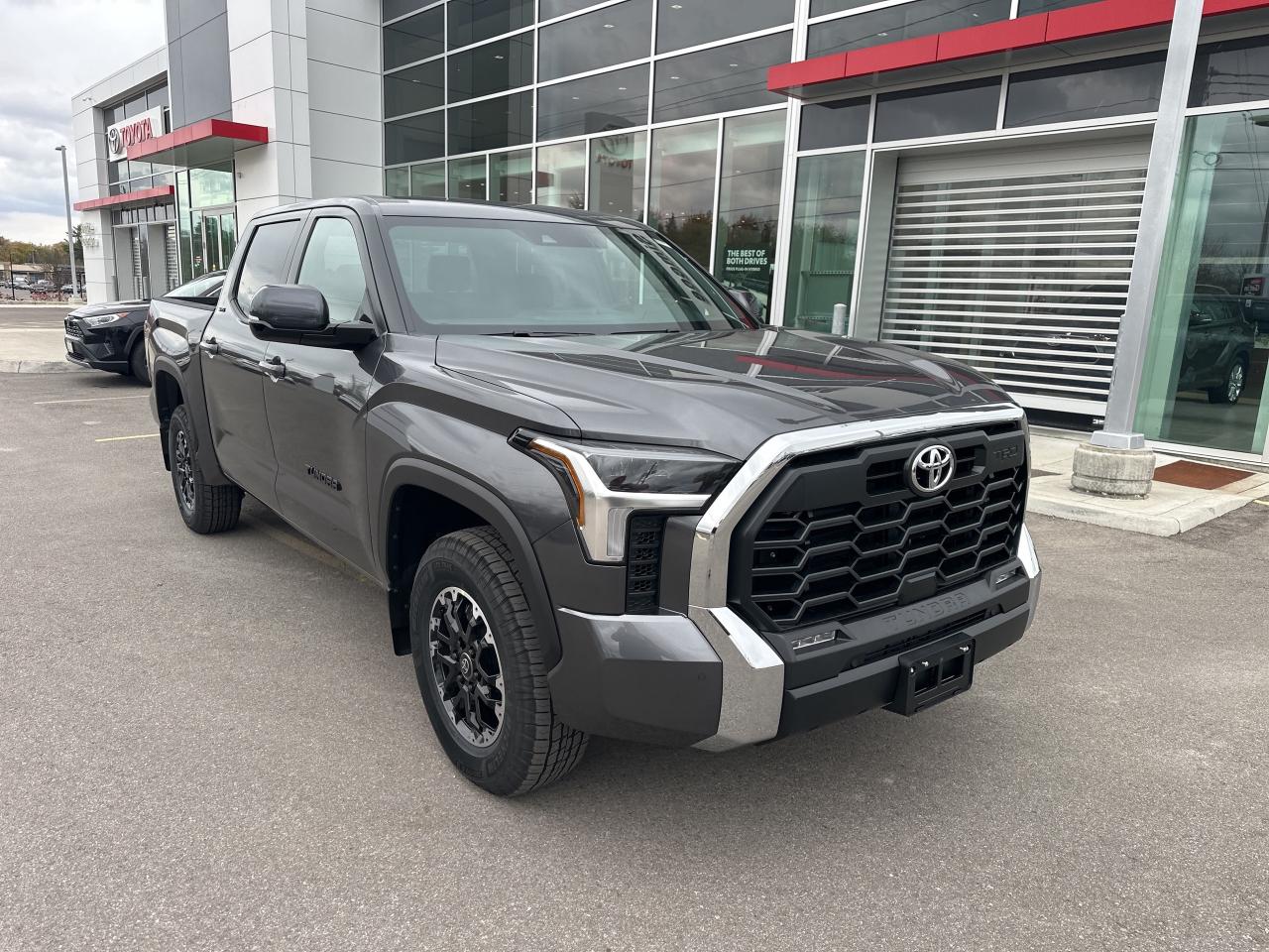 2026 Toyota Tundra TRD OFFROAD Photo2