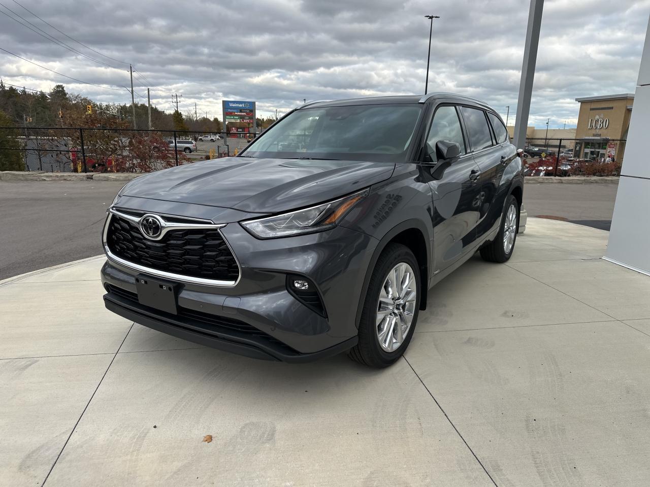 New 2025 Toyota Highlander Hybrid Limited for sale in Simcoe, ON