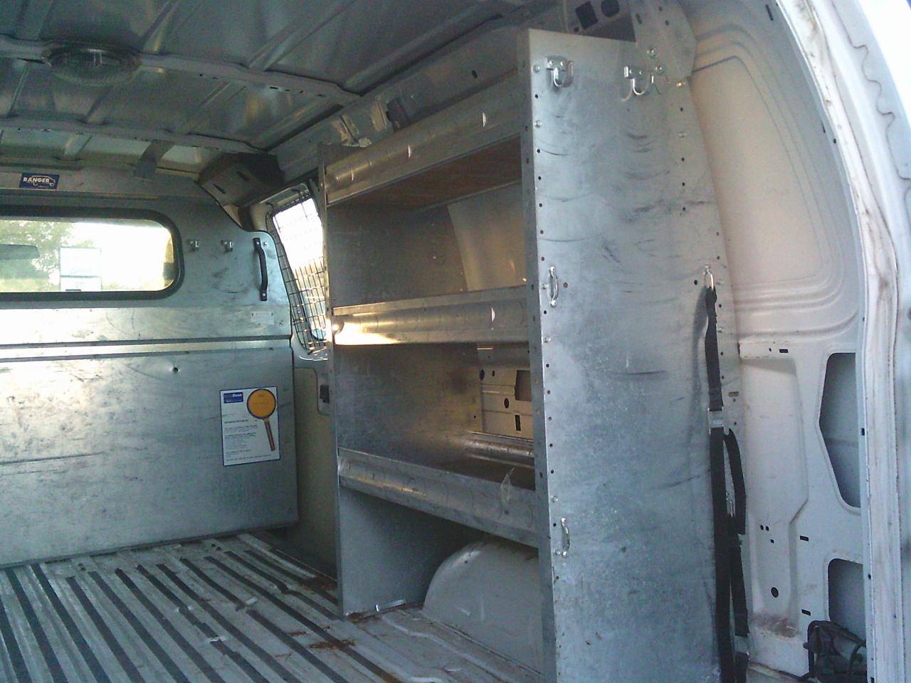 2009 Ford Econoline E-150 Commercial - Photo #22