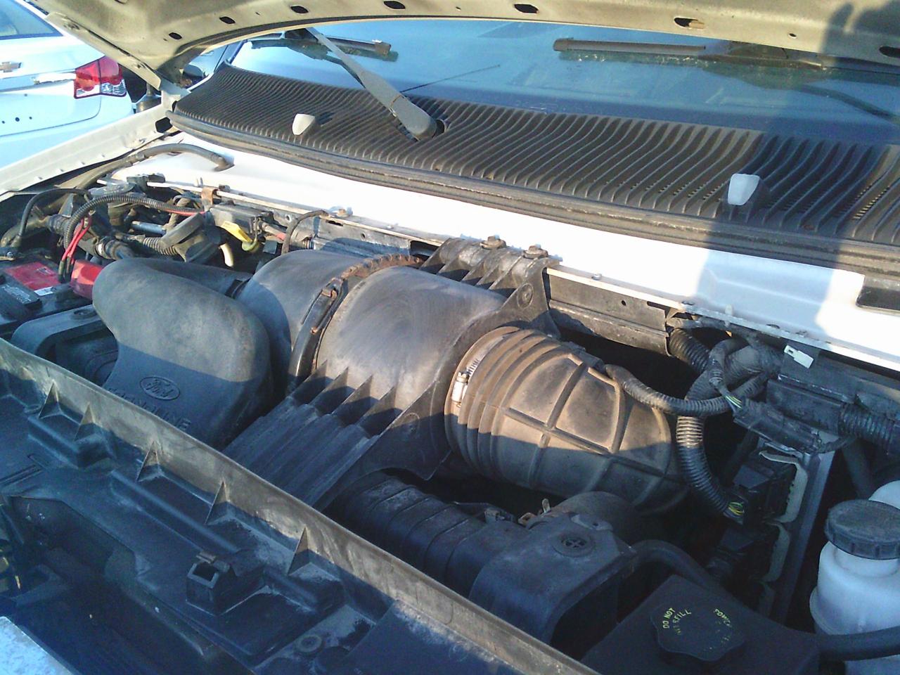 2009 Ford Econoline E-150 Commercial - Photo #33