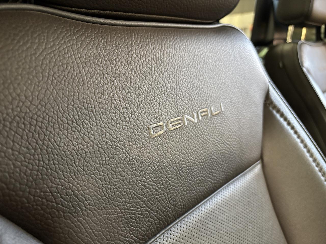 2021 GMC Yukon Denali|V8|4WD|REARSCREENS|7PASS|NAV|BOSE|HEADSUP|+ - Photo #25