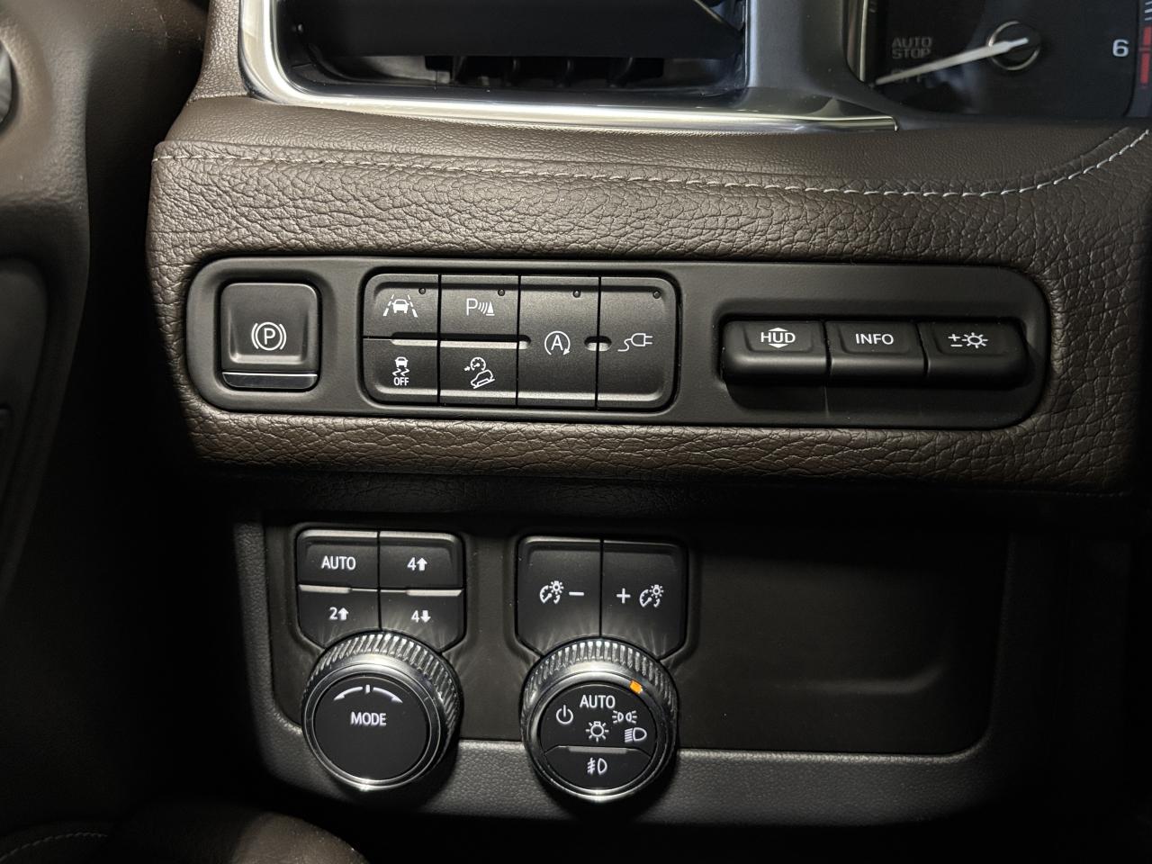 2021 GMC Yukon Denali|V8|4WD|REARSCREENS|7PASS|NAV|BOSE|HEADSUP|+ - Photo #28