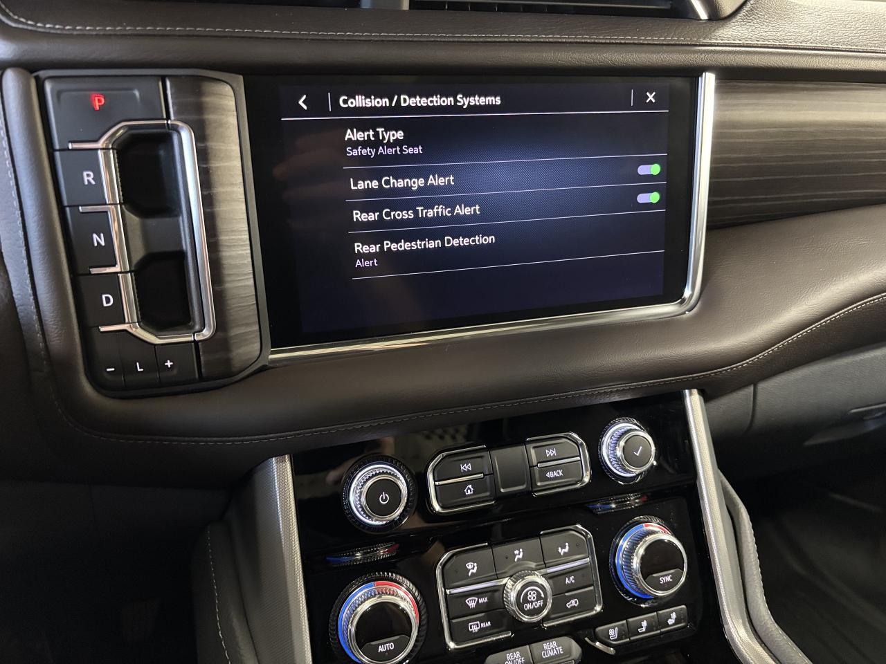 2021 GMC Yukon Denali|V8|4WD|REARSCREENS|7PASS|NAV|BOSE|HEADSUP|+ - Photo #45