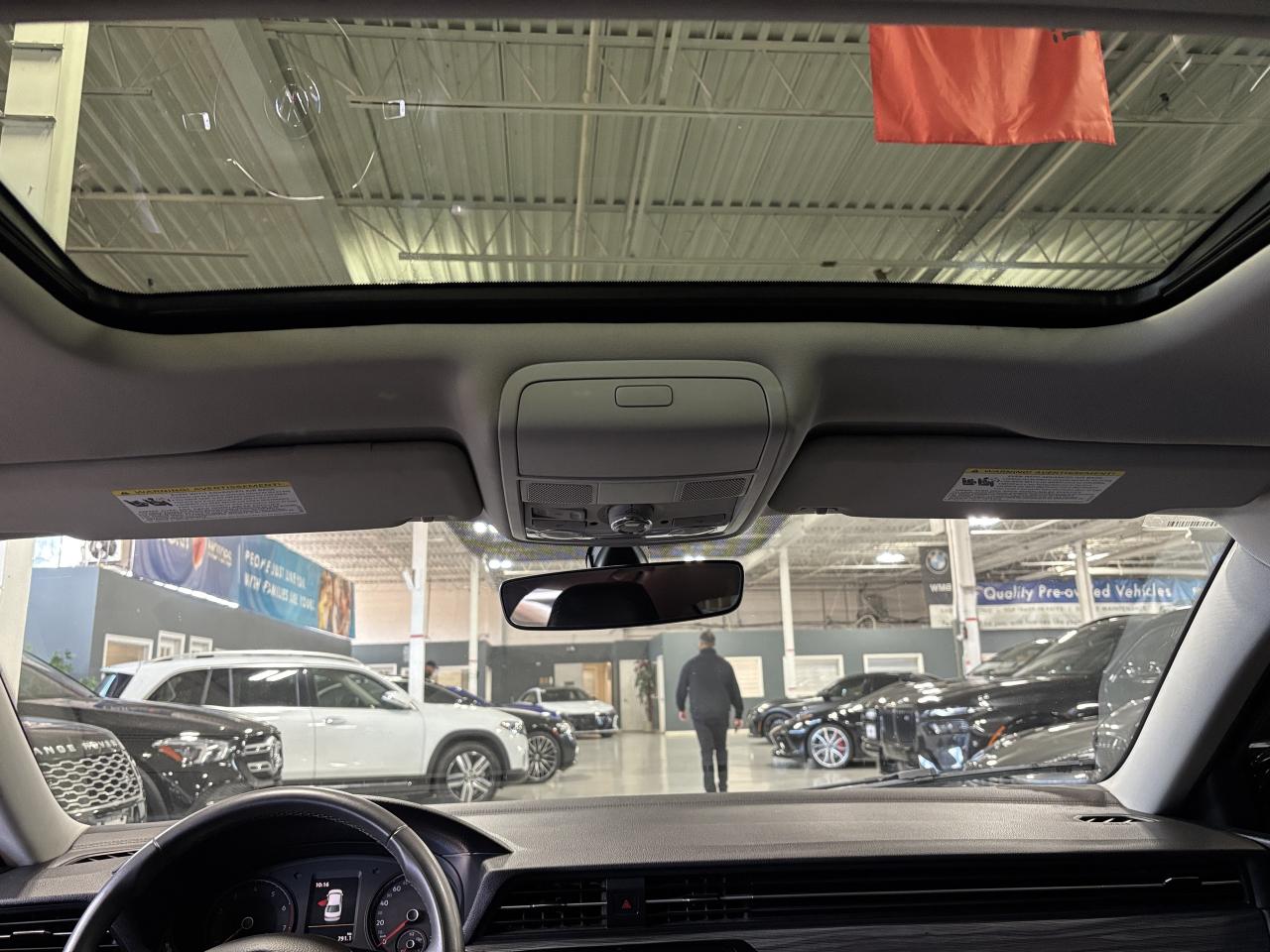 2021 Volkswagen Passat Highline|ALLOYS|SUNROOF|LEATHER|HEATEDSEATS|CAMERA - Photo #8