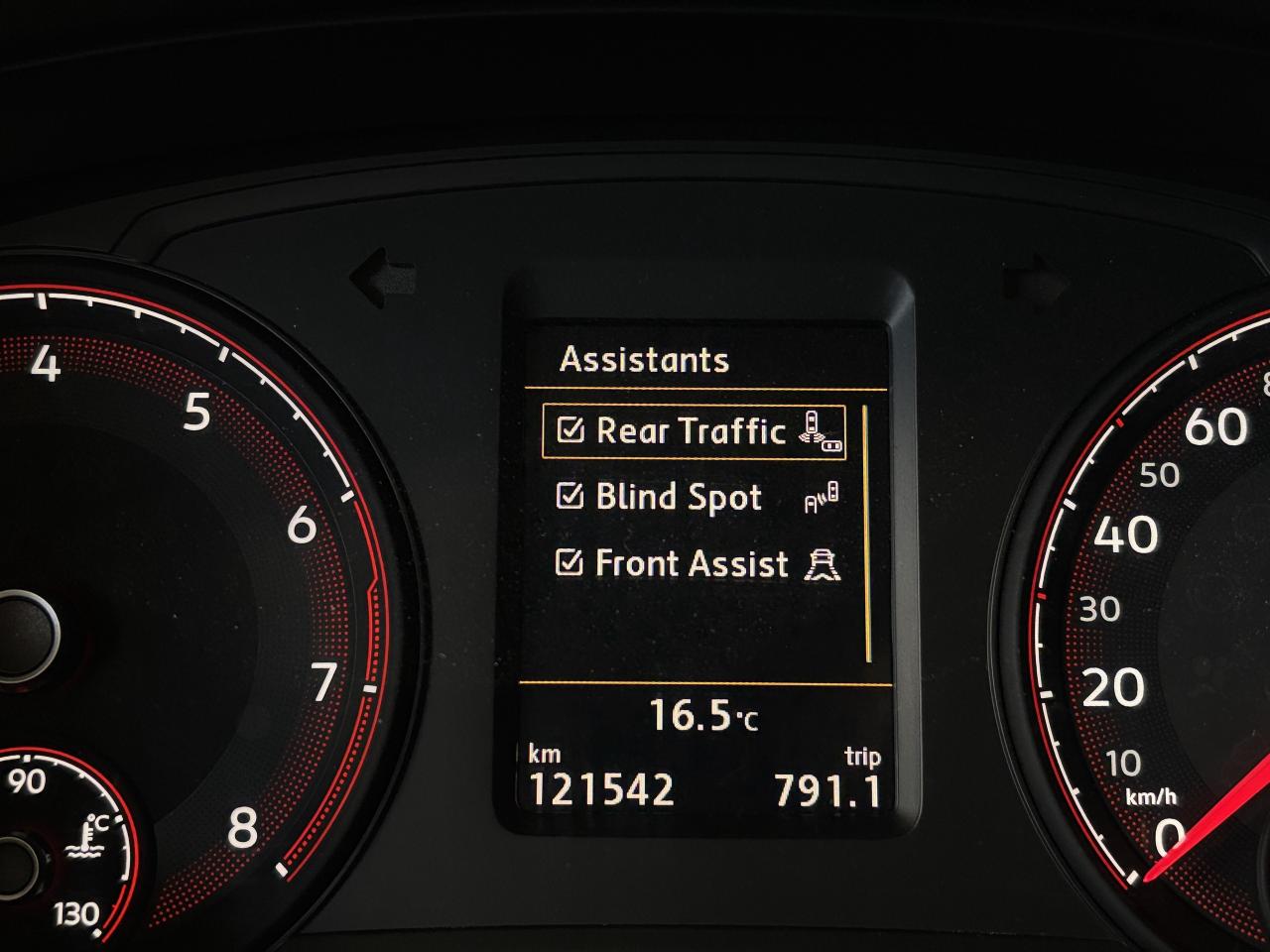 2021 Volkswagen Passat Highline|ALLOYS|SUNROOF|LEATHER|HEATEDSEATS|CAMERA - Photo #23