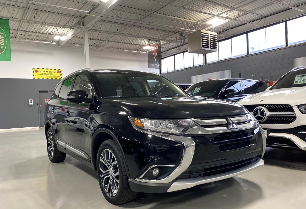 2018 Mitsubishi Outlander SE AWC|V6POWERED|7PASSENGER|SUNROOF|ALLOYS|ECOMODE - Photo #2