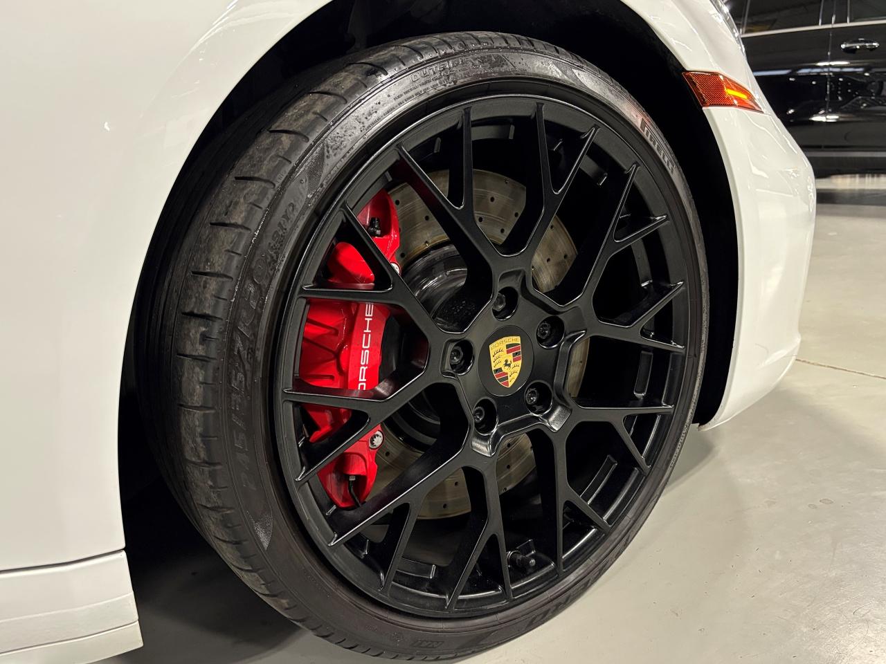 2022 Porsche 911 Carrera 4 GTS Coupe |Front Lift|Burmister|Sunroof| - Photo #6