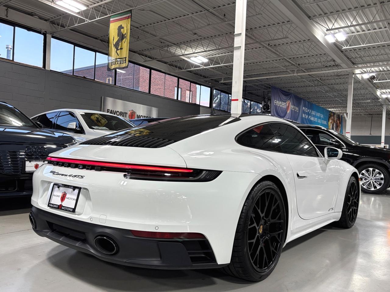 2022 Porsche 911 Carrera 4 GTS Coupe |Front Lift|Burmister|Sunroof| - Photo #8