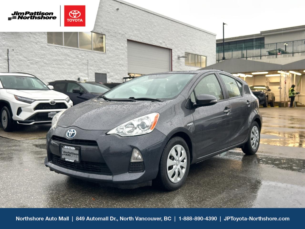 Used 2014 Toyota Prius c 5DR HB for sale in North Vancouver, BC