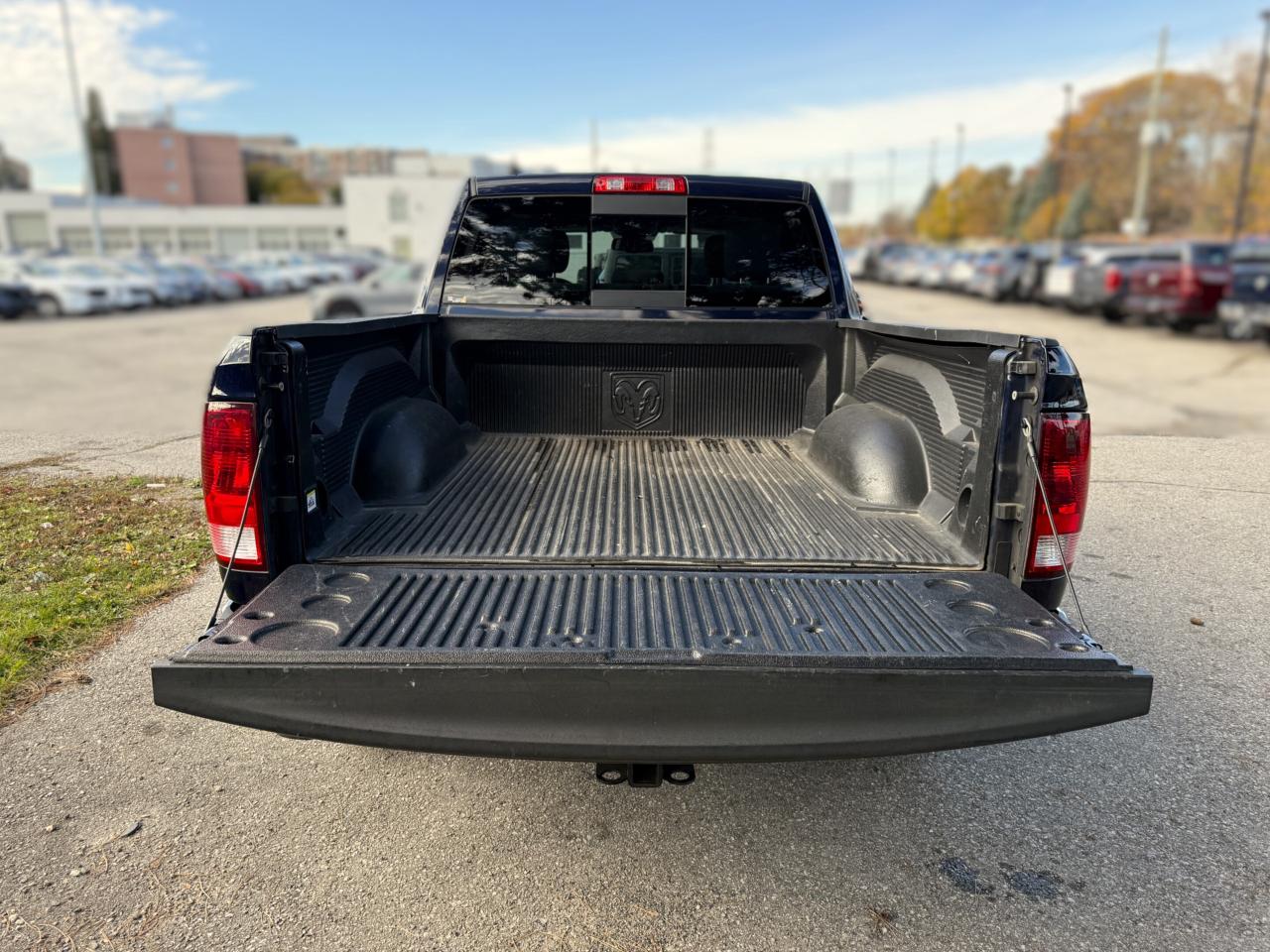 2019 RAM 1500 Classic SLT 4x4 Crew Cab 5'7  Box | NAVIGATION | BLUETOOTH Photo