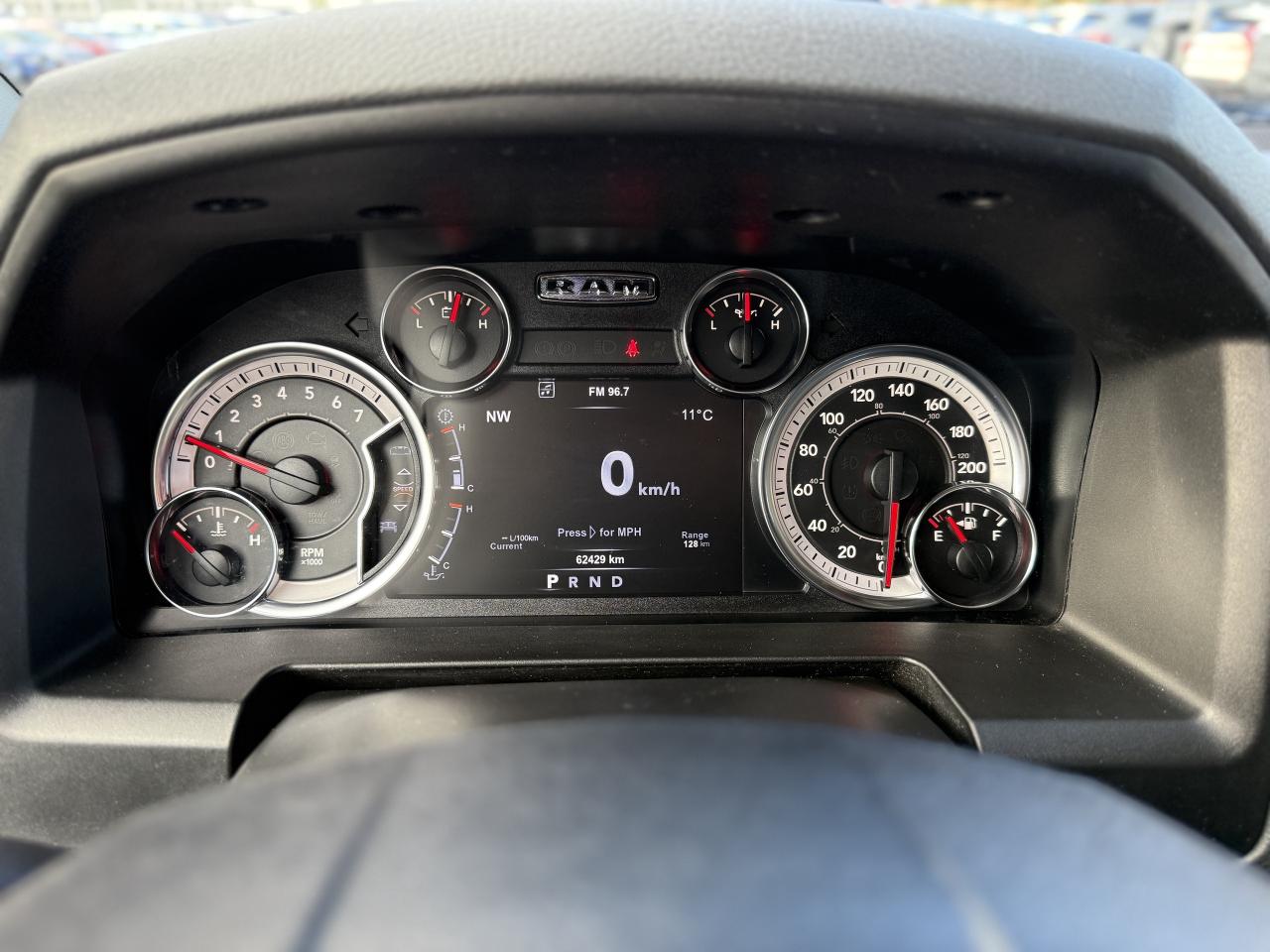 2019 RAM 1500 Classic SLT 4x4 Crew Cab 5'7  Box | NAVIGATION | BLUETOOTH Photo