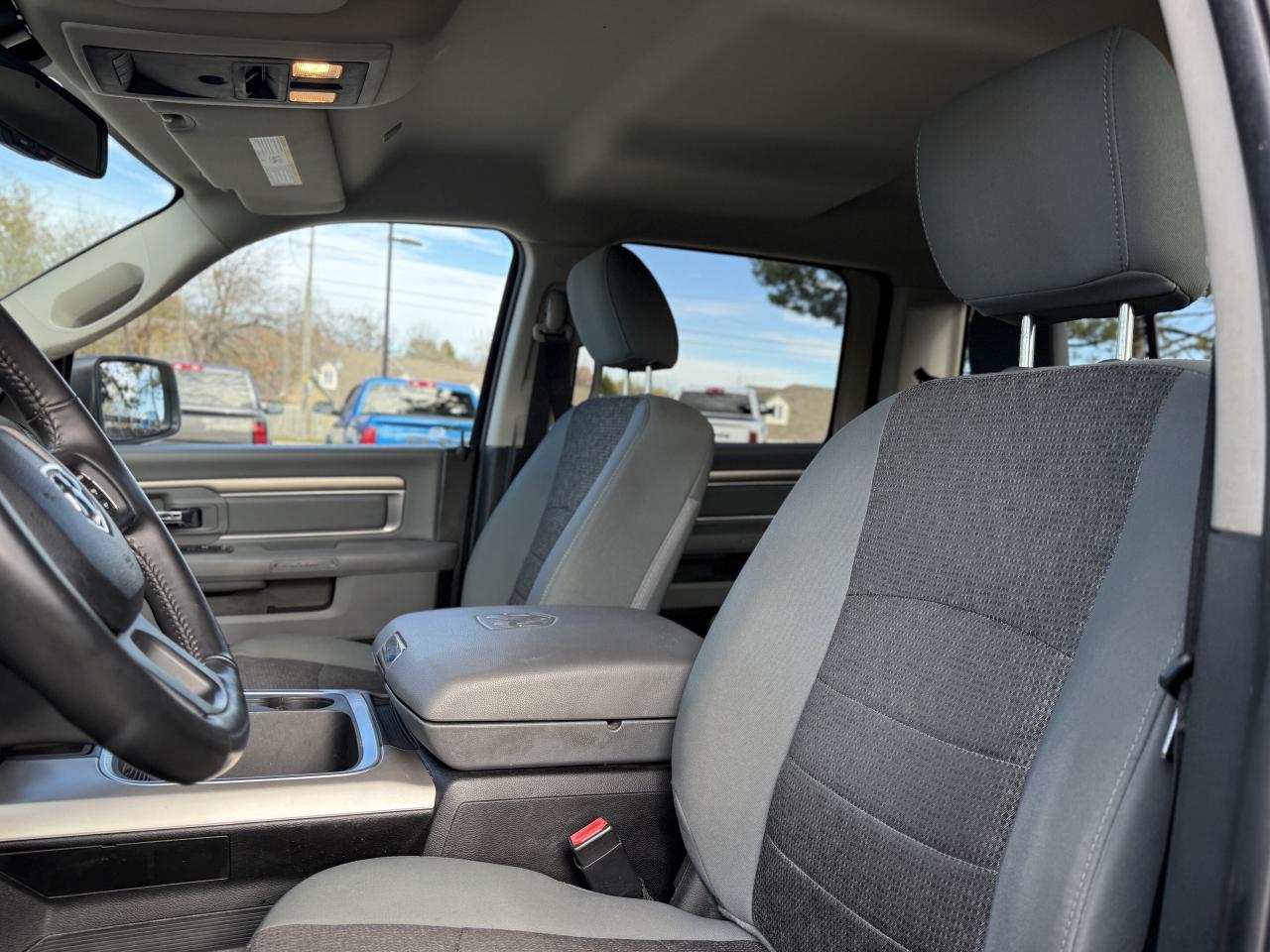 2019 RAM 1500 Classic SLT 4x4 Crew Cab 5'7  Box | NAVIGATION | BLUETOOTH Photo