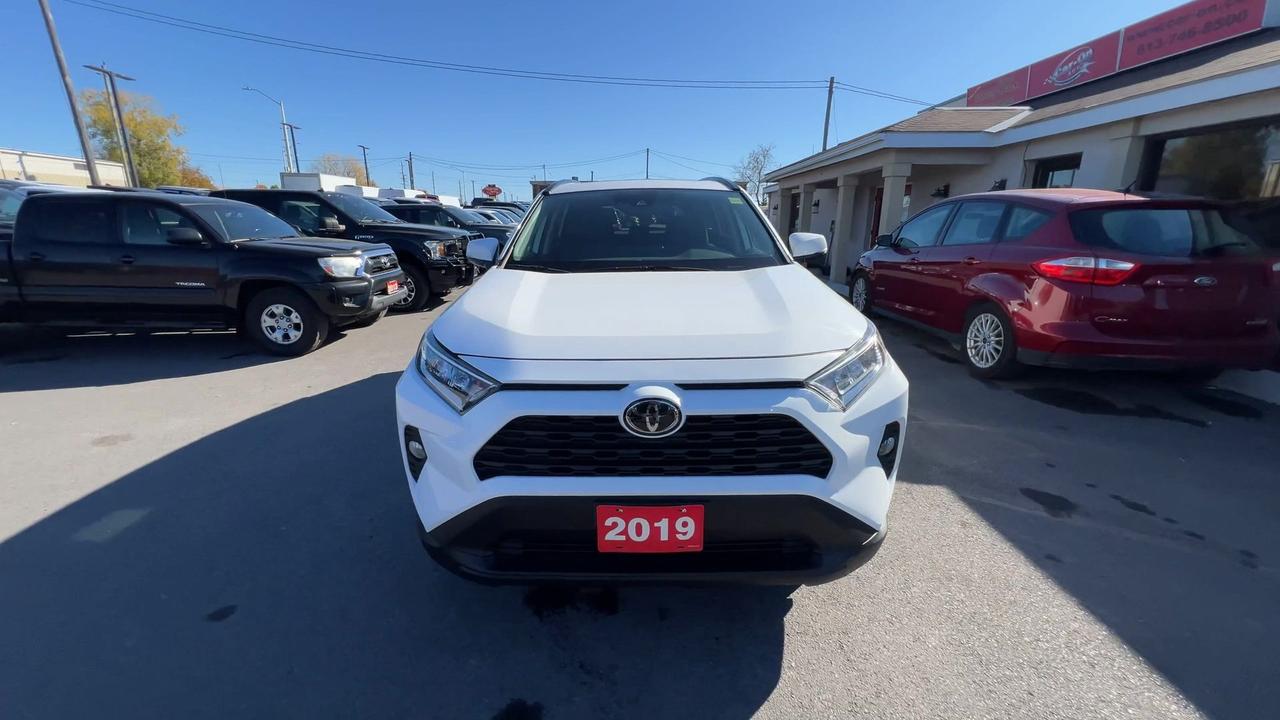 2019 Toyota RAV4 XLE AWD | ONLY 69,000KMS | SUNROOF | HTD SEATS Photo