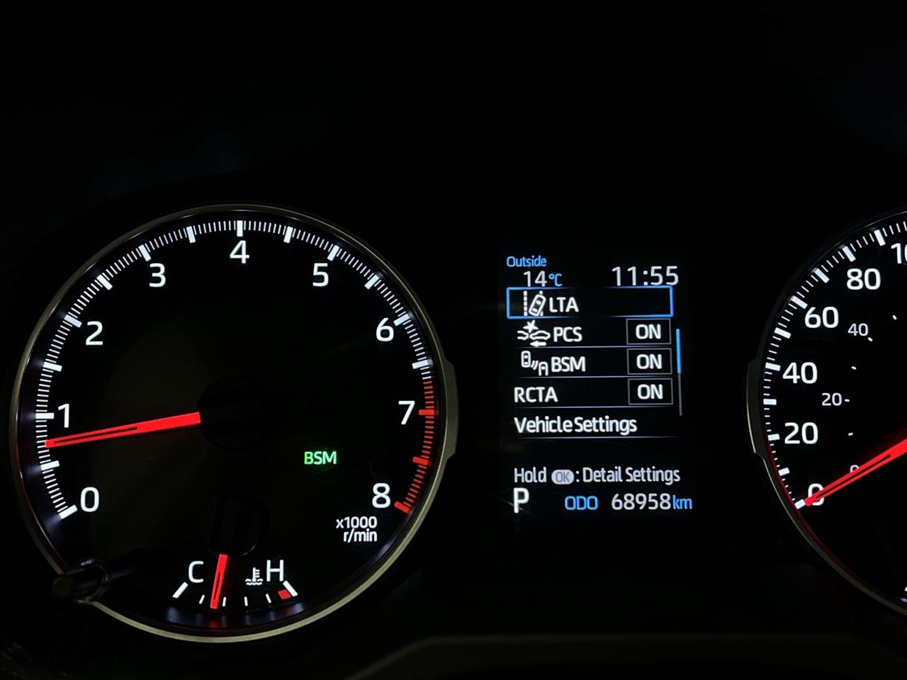 2019 Toyota RAV4 XLE AWD | ONLY 69,000KMS | SUNROOF | HTD SEATS Photo