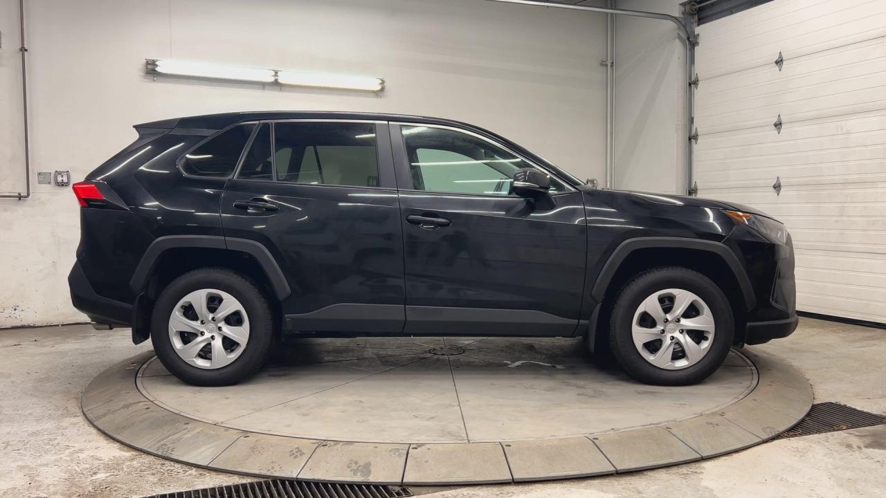 2024 Toyota RAV4 AWD |HTD SEATS |CARPLAY | BLUETOOTH |ADAPT. CRUISE Photo