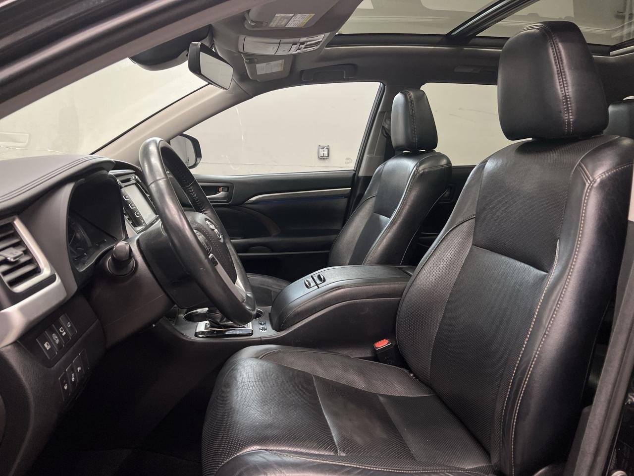 2018 Toyota Highlander LIMITED AWD | 7-PASS | COOLED LEATHER | PANO ROOF Photo