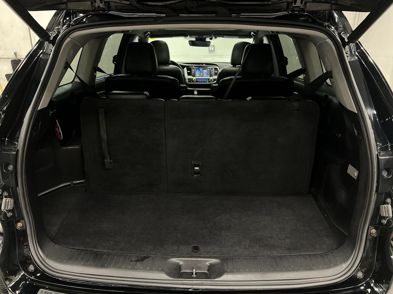 2018 Toyota Highlander >>JUST SOLD Photo