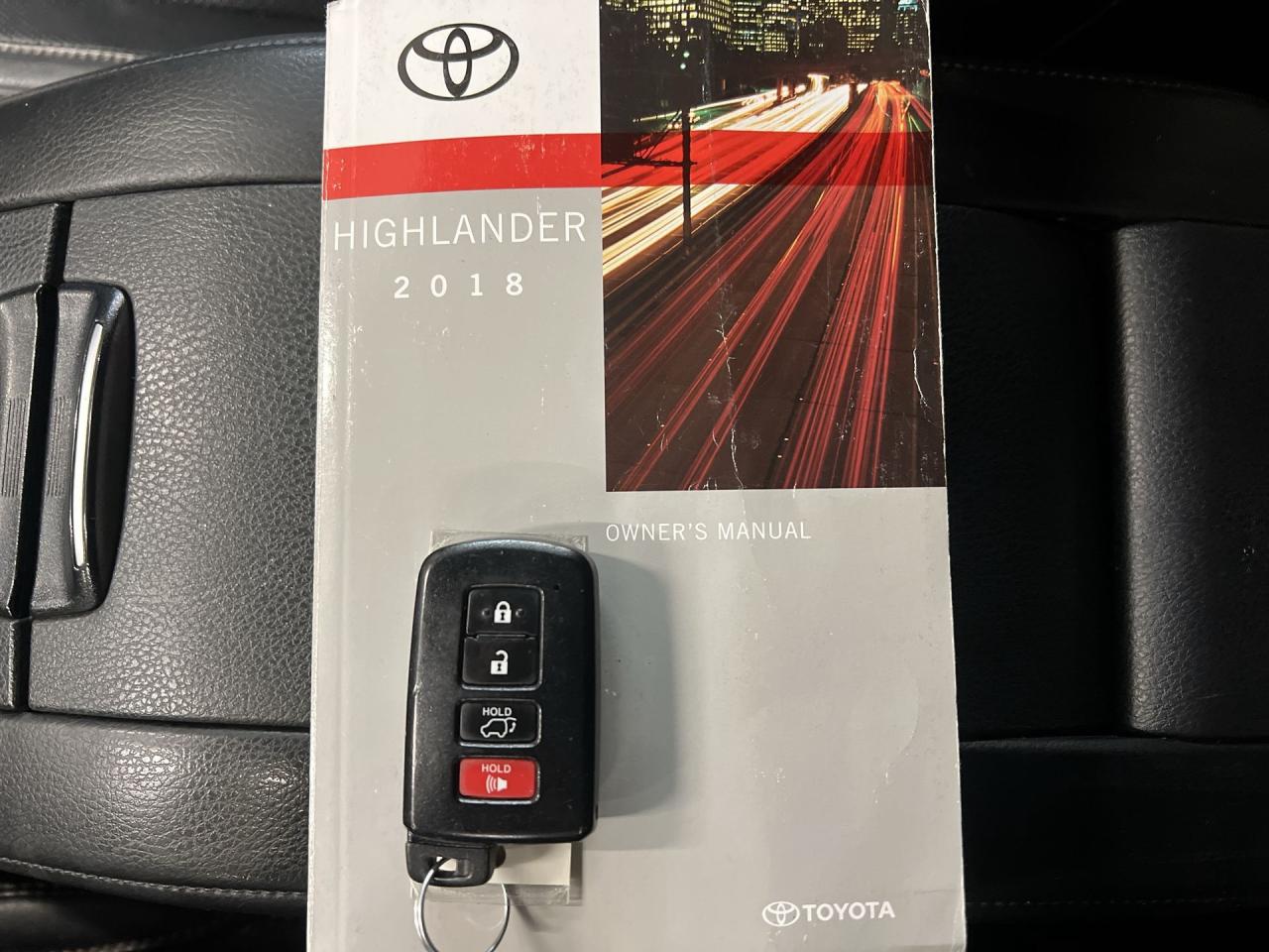 2018 Toyota Highlander LIMITED AWD | 7-PASS | COOLED LEATHER | PANO ROOF Photo