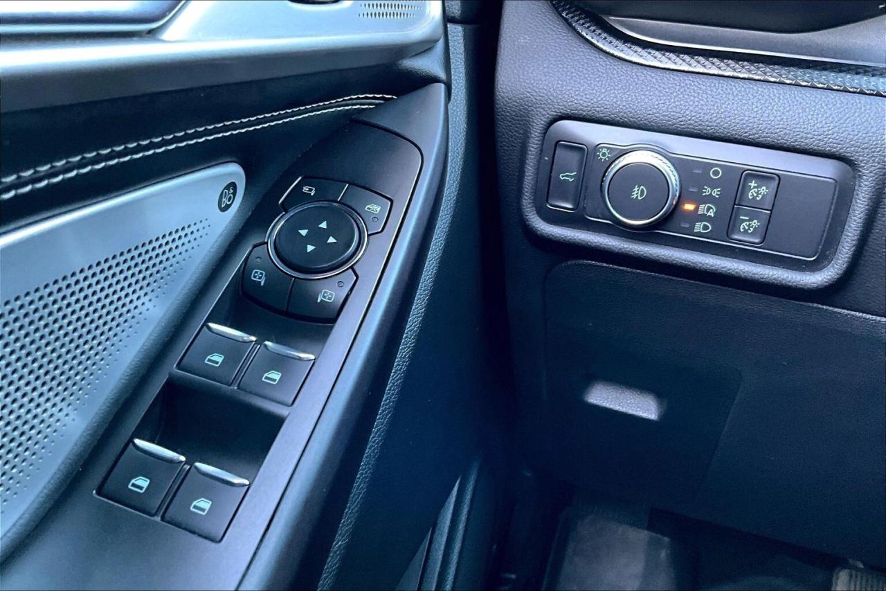 2020 Ford Explorer ST | Vented Leather | Panoroof | Bang&Olufsen |AWD Photo