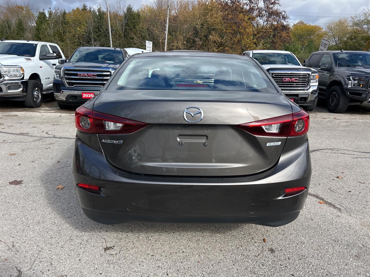2017 Mazda MAZDA3 GS, SUNROOF, BACK UP CAM, BLIND SPOT MONITORS! - Photo #7