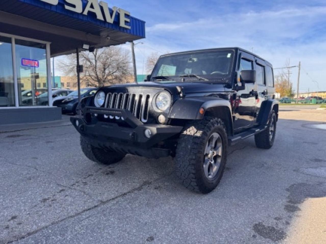 Used 2017 Jeep Wrangler Unlimited Sahara 4dr 4x4 Automatic for sale in Winnipeg, MB