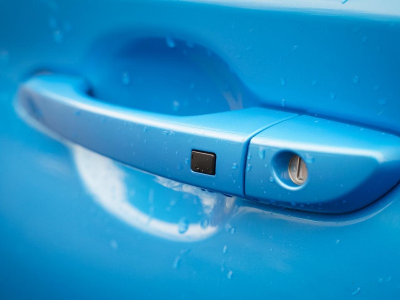 2018 Hyundai KONA Luxury  - $160 B/W Photo