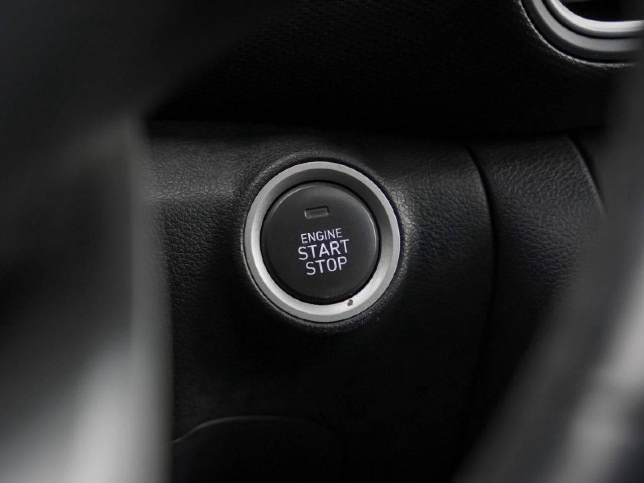 2018 Hyundai KONA Luxury  - $160 B/W Photo