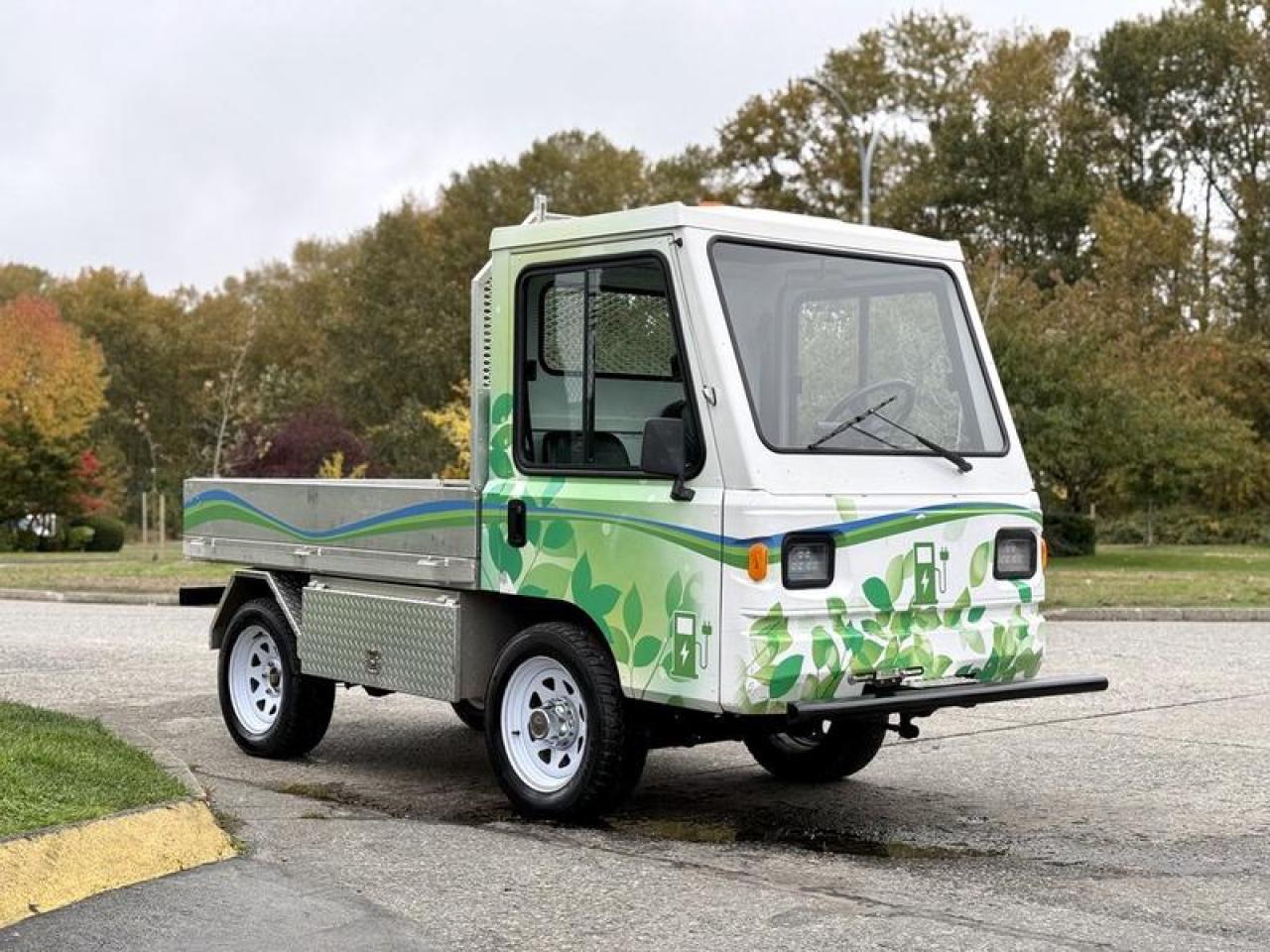 Used 2019 CanEV Might-E Electric Dump Truck - Low Speed Utility Vehicle for sale in Burnaby, BC