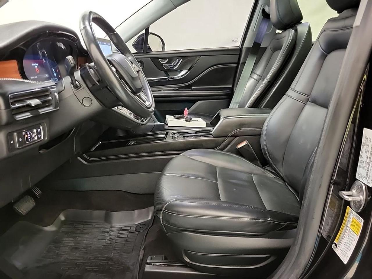 2021 Lincoln Corsair Reserve Photo4