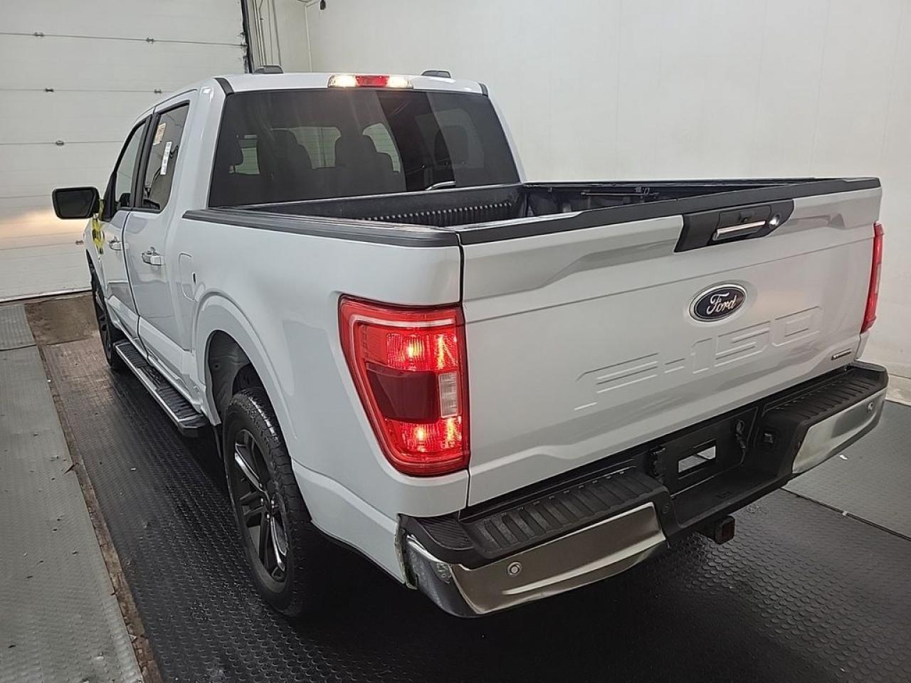 2022 Ford F-150 XLT Photo