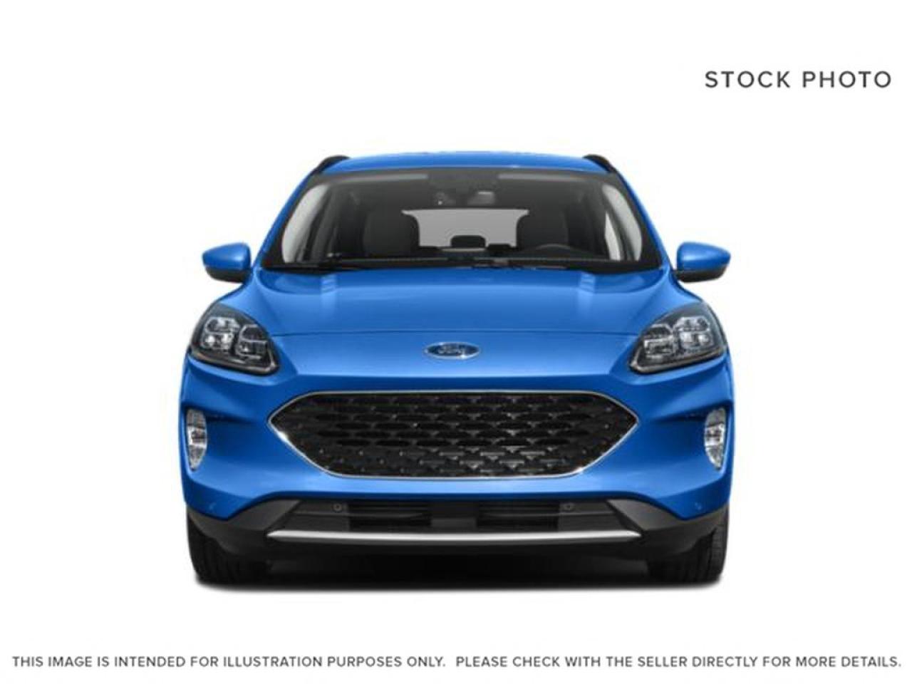 2022 Ford Escape Titanium Hybrid Photo5