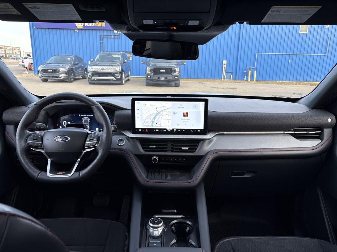 2025 Ford Explorer ST Photo5