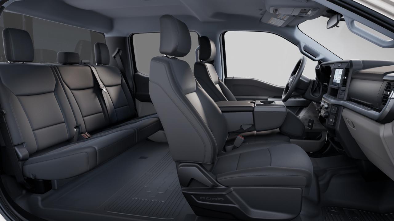 2025 Ford F-350 Super Duty SRW XLT Photo5