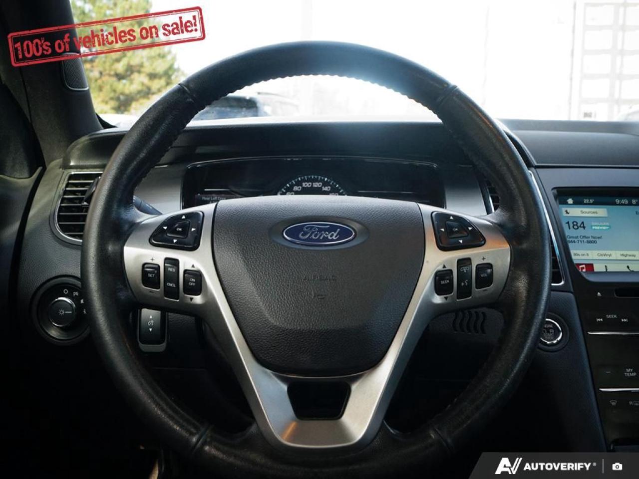 2017 Ford Taurus SEL Photo