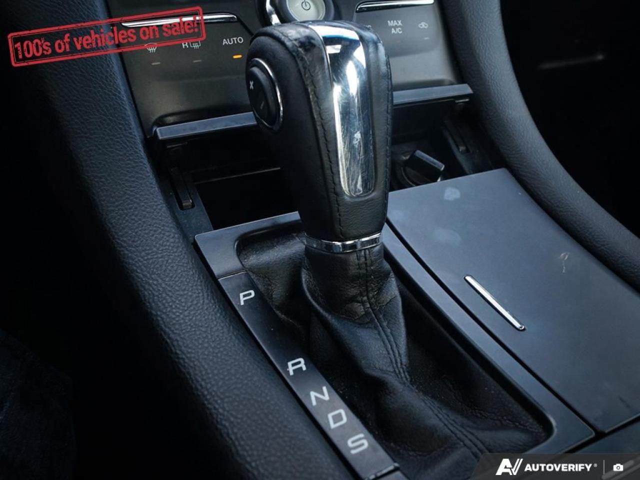 2017 Ford Taurus SEL Photo