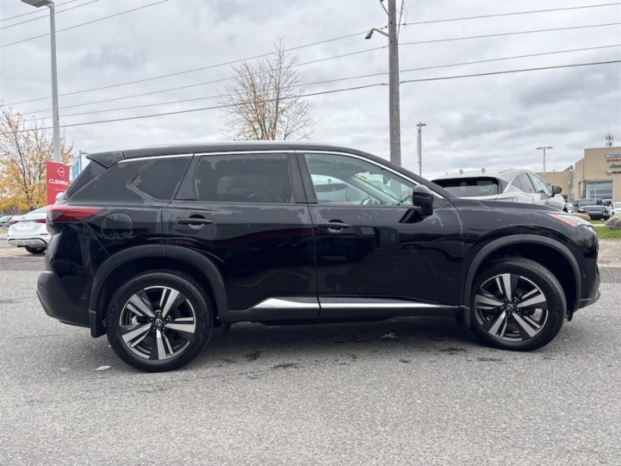 2023 Nissan Rogue SL  - Moonroof -  Leather Seats Photo