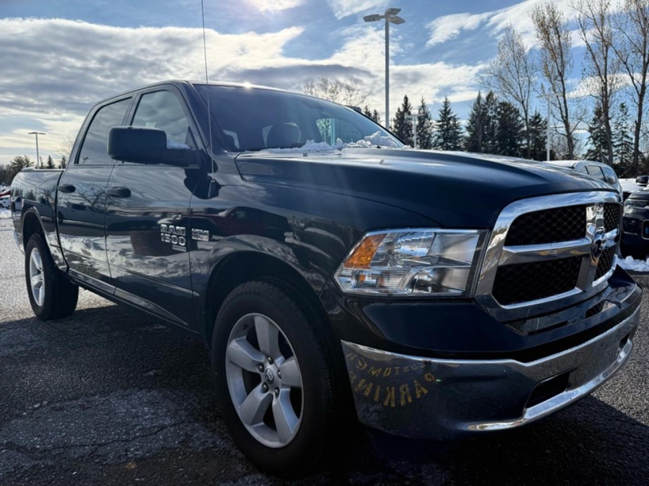 2022 RAM 1500 Classic SLT  - Aluminum Wheels -  Fog Lamps Photo
