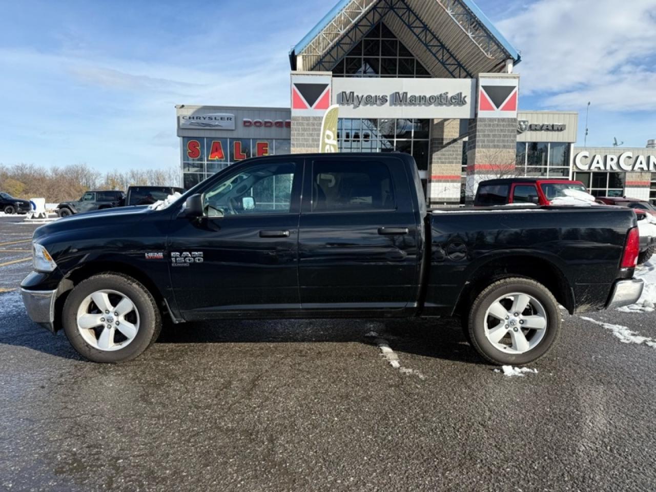 2022 RAM 1500 Classic SLT  - Aluminum Wheels -  Fog Lamps Photo