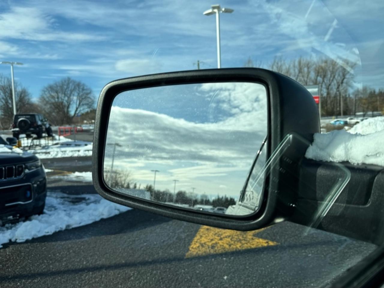 2022 RAM 1500 Classic SLT  - Aluminum Wheels -  Fog Lamps Photo